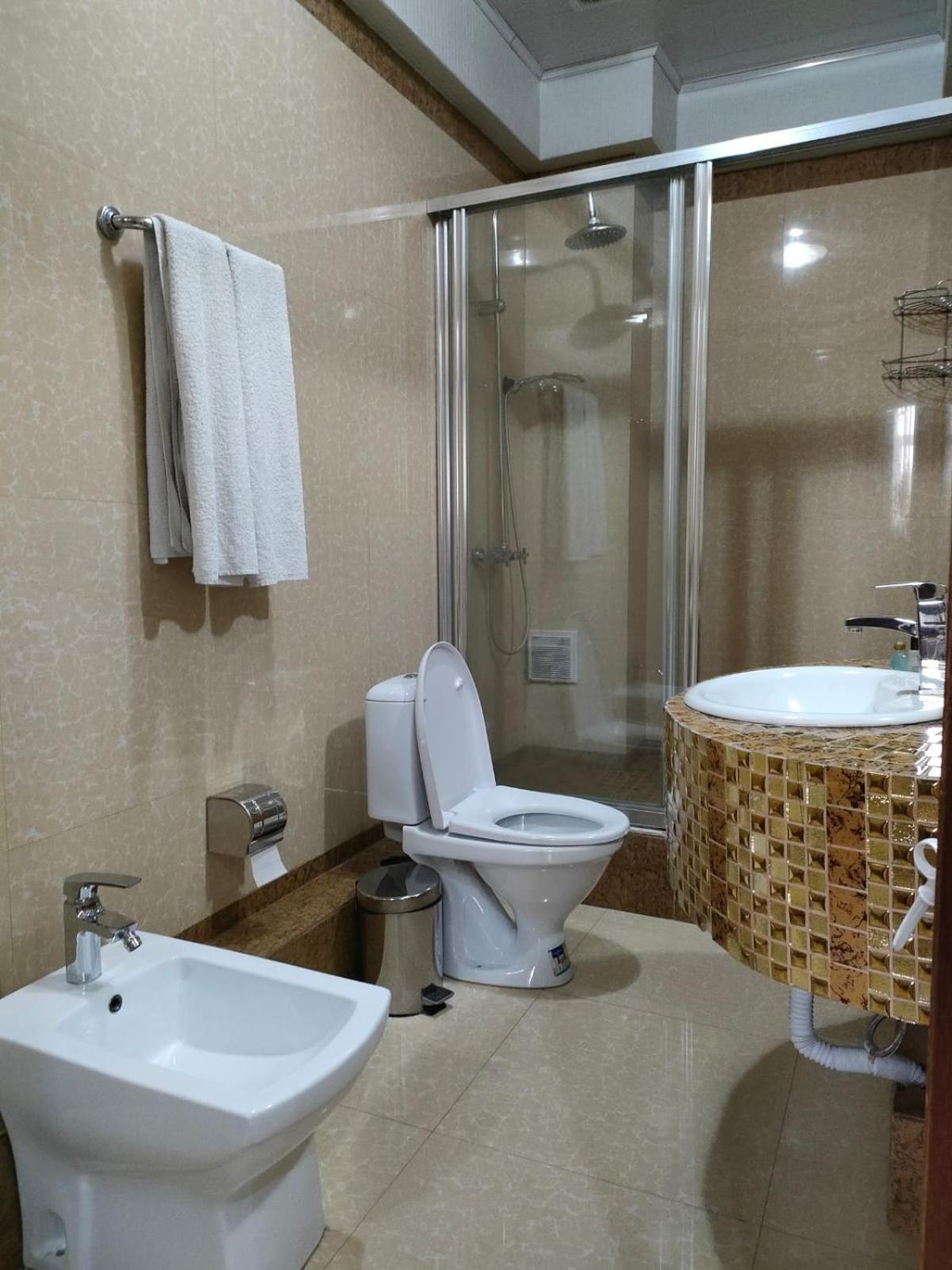 Sary Arka Hotel Chimkent Extérieur photo