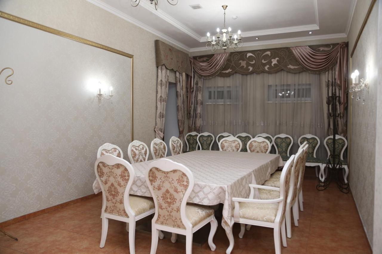 Sary Arka Hotel Chimkent Extérieur photo